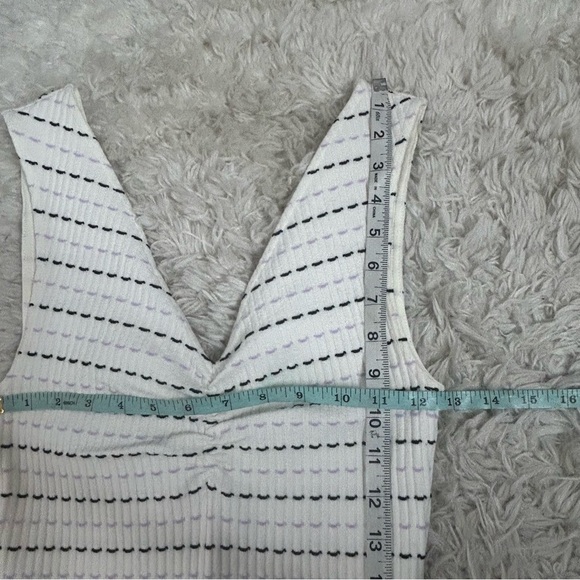 Chinti & Parker Knit Dotted V-Neck Sleeveless A-Line Dress - Picture 9 of 11